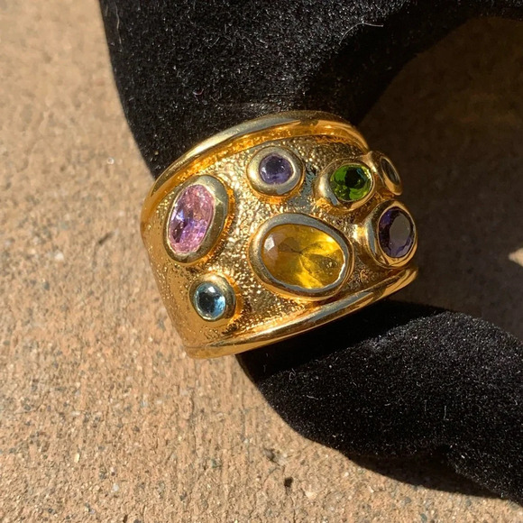Real Collectibles by Adrienne Jewelry - 🔥BEAUTIFUL ETRUSCAN GEMSTONE VERMIEL RING APPROXIMATELY 30 CTW IN GEMSTONES🔥